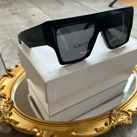 CELINE 60MM Flat-Top Square Sunglasses in Black - Picture 7 of 15